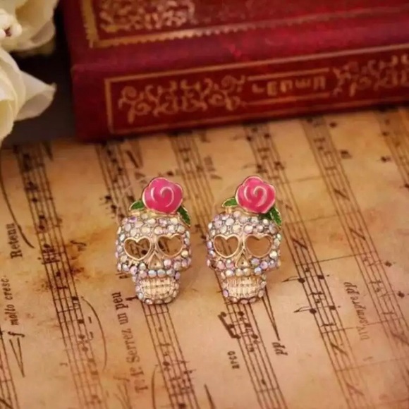 Day of the Dead Sugar Skull Rose Earrings - Picture 2 of 8